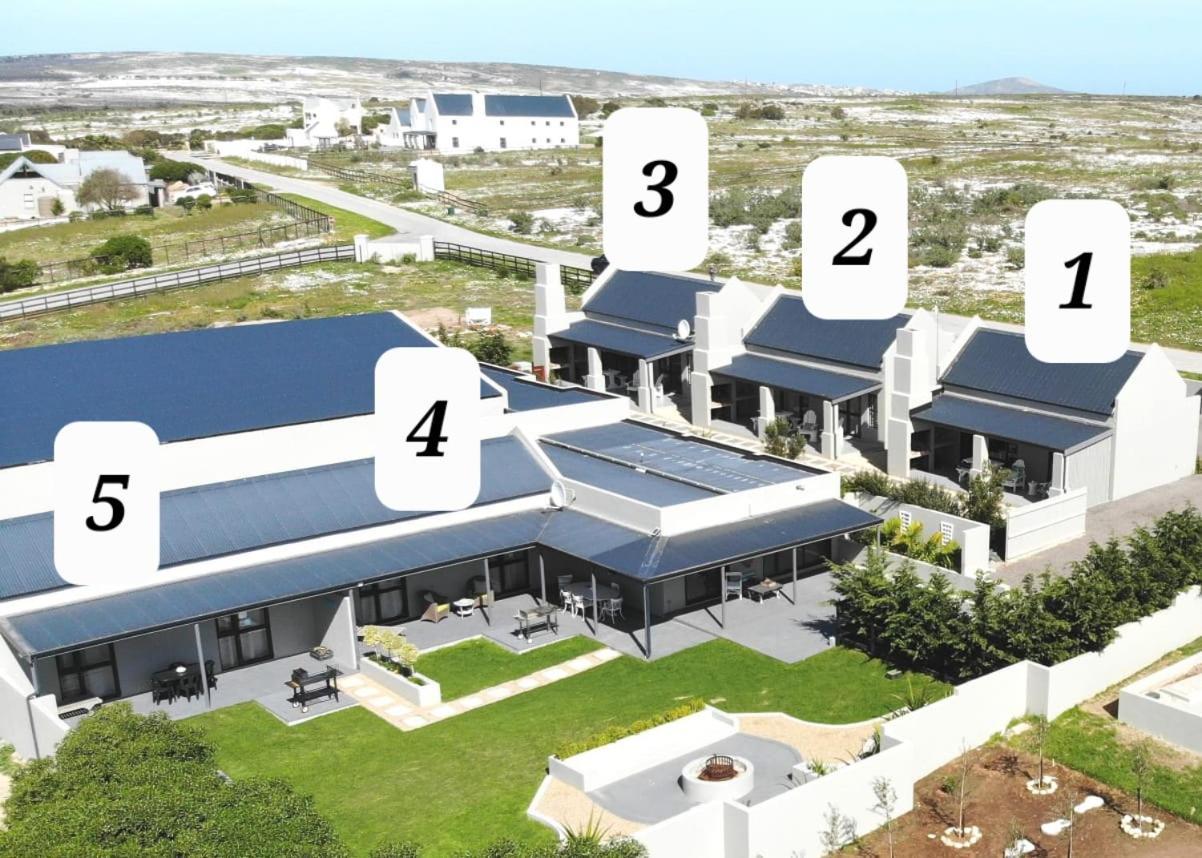 Three Feathers Cottages Langebaan Kültér fotó