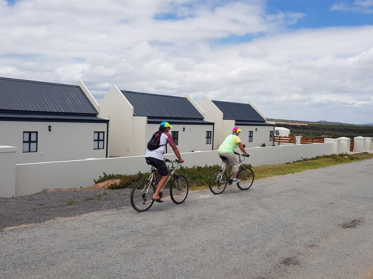 Three Feathers Cottages Langebaan Kültér fotó
